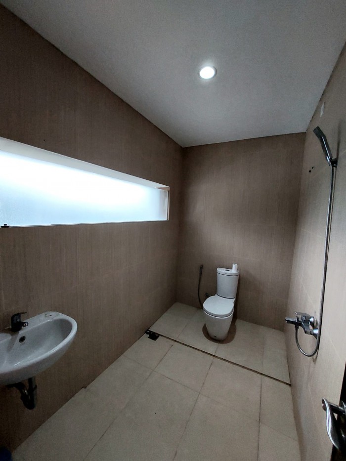 Rumah disewakan di cluster Cosmo Lippo Cikarang